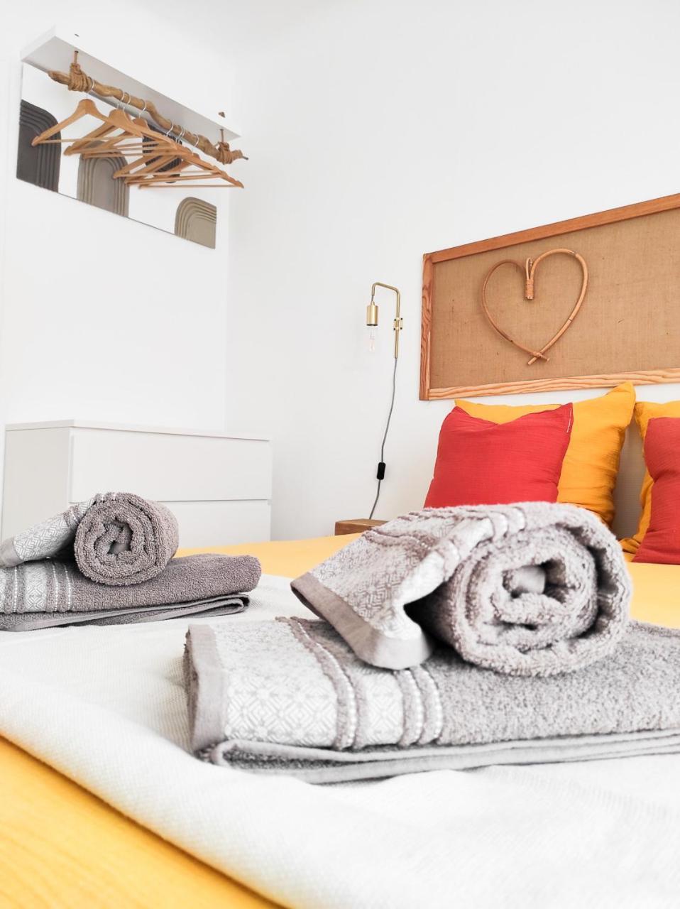 Le Cosy Valcros, Design Et Confort Aix-en-Provence Eksteriør billede
