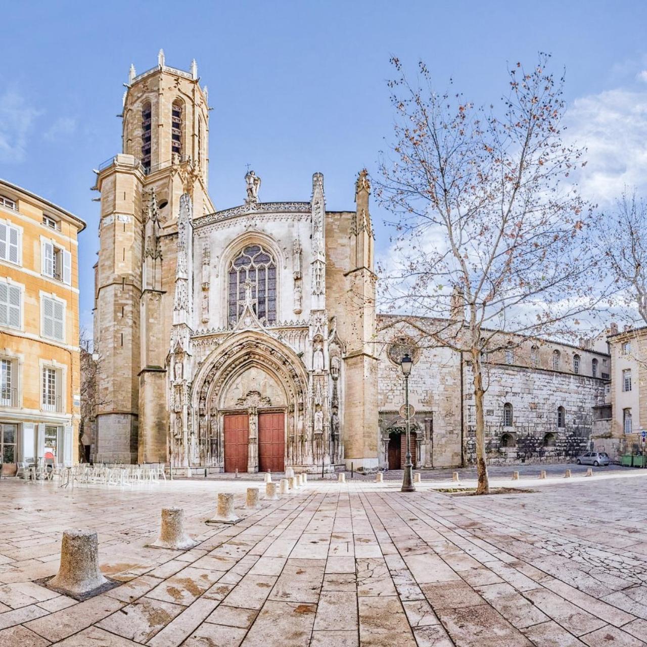 Le Cosy Valcros, Design Et Confort Aix-en-Provence Eksteriør billede